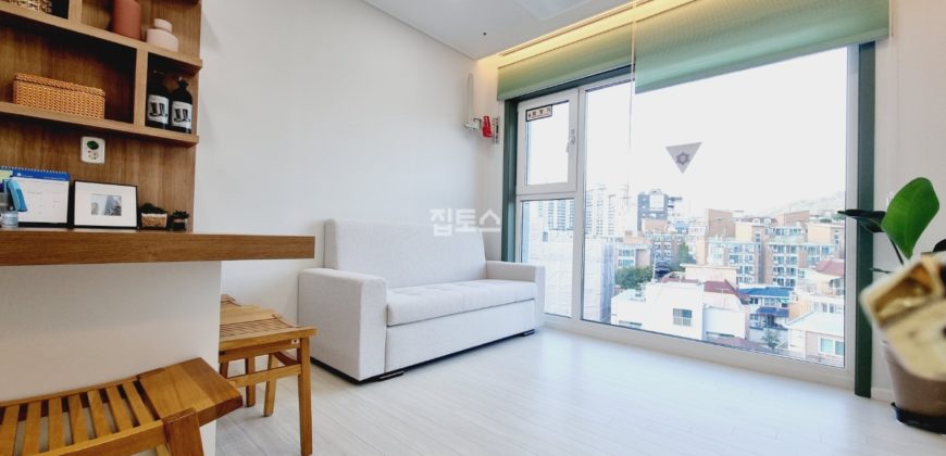 Close to Seoul Hongdae Station(Line#2) 2bedroom!