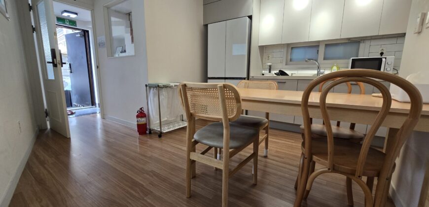 THE NOOK Guest House: 1-2nd floors
