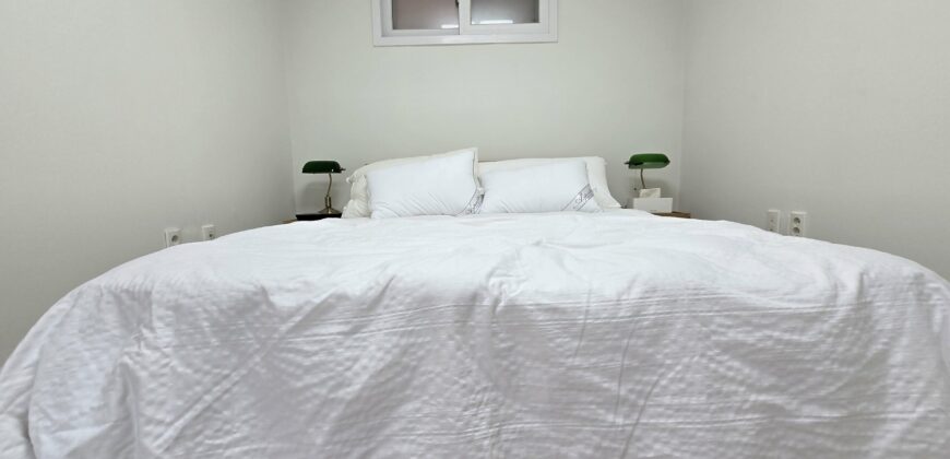 THE NOOK Guest House: 1-2nd floors
