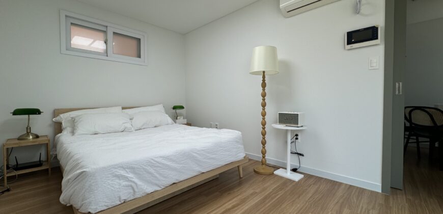 THE NOOK Guest House: 1-2nd floors