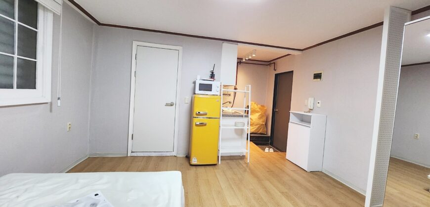 Close to Hongdae Station Fully furnished Studio Oneroom!