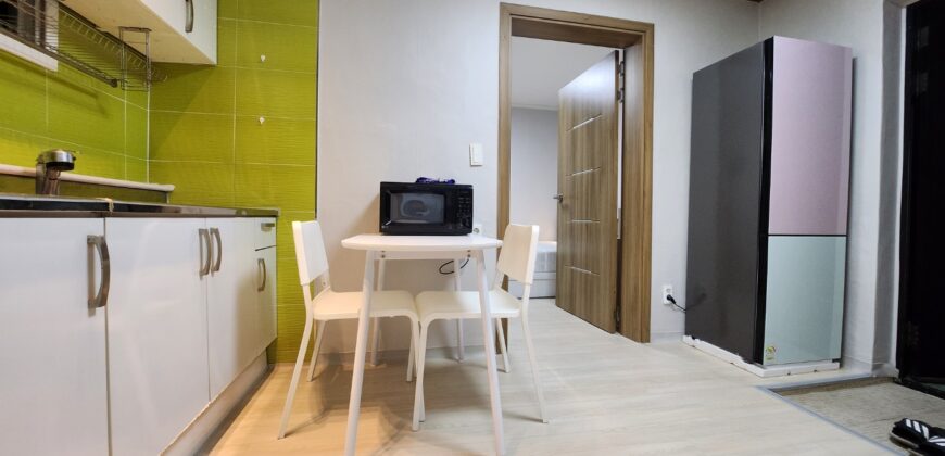 Fully Furnished 2room Near Sinchon/Hongdae Short-Term Lease 3Month+Available