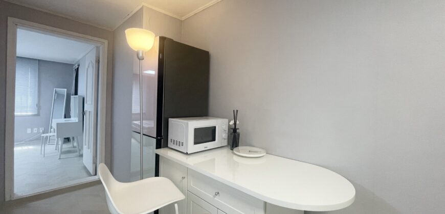 Sinchon/Hongdae Fully furnished 2bedroom!