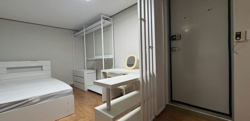 Rooftop Room-Fully Furnished-8min to Hongdae Station