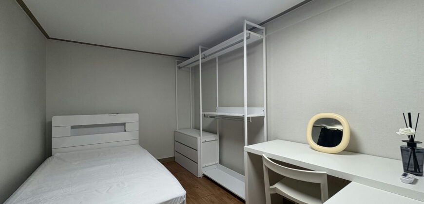 Rooftop Room-Fully Furnished-8min to Hongdae Station