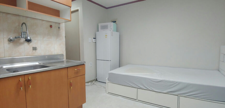 Studio room near Korea University – Fully furnished!