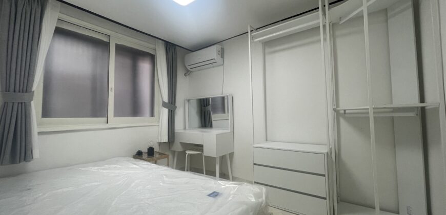 弘大附近配置齐全2居室2room!